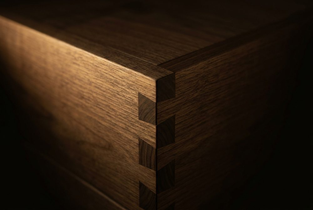 Hand-finished walnut dovetail joinery